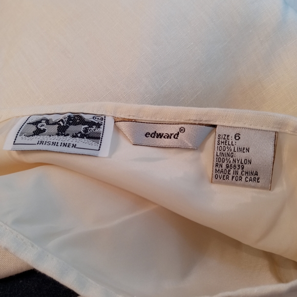 - Vintage 💯Irish linen side zip skirt with embroidered detail - Picture 6 of 8